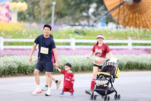 BIB: 
                            <button type="button" onclick="openModal(27856263)" class="btn btn-primary btn-sm float-right btn-popup" data-toggle="modal" data-target=".modal-high-quality">
                        <i class="fas fa-shopping-cart"></i> Add to Cart
                    </button>
                                            <button type="button" onclick="isThisMe(27856263, true)" class="btn btn-success btn-sm float-right btn-popup btn-isme hidden" data-toggle="tooltip" data-placement="bottom" title="นี่คือรูปของคุณใช่ไหม คลิกที่นี่เพื่อเอาเข้าอัลบั้ม">
                        <i class="fas fa-plus"></i> Add to album
                    </button>
                    <button type="button" onclick="isThisMe(27856263, false)" class="btn btn-warning btn-sm float-right btn-popup btn-isnotme hidden">
                        <i class="fas fa-ban"></i> Remove from album
                    </button>